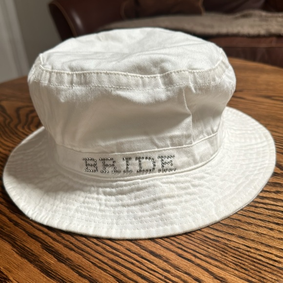 EUC BRIDE Sun Bucket Hat. Perfect for your Honeymoon! Rhinestones! - Picture 5 of 8
